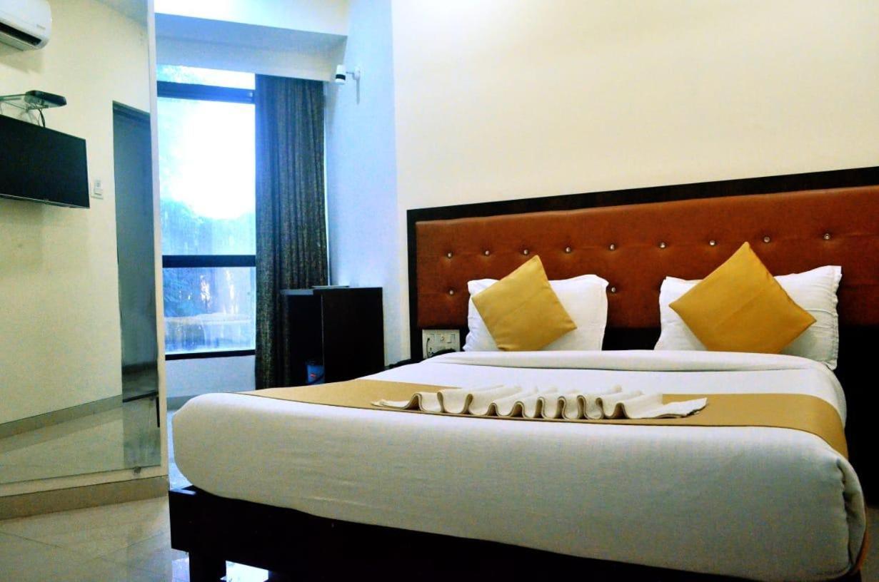 The Best Hotel Bombaj Zewnętrze zdjęcie